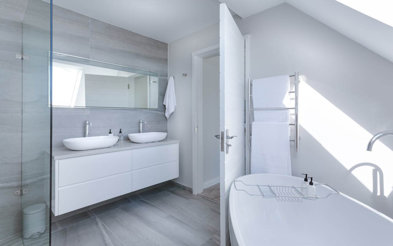 De evolutie van moderne badkamers