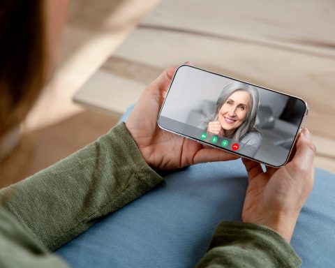 Het versterken van sociale banden door middel van technologie